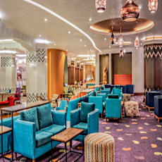 Royal Taj Mahal Hotel